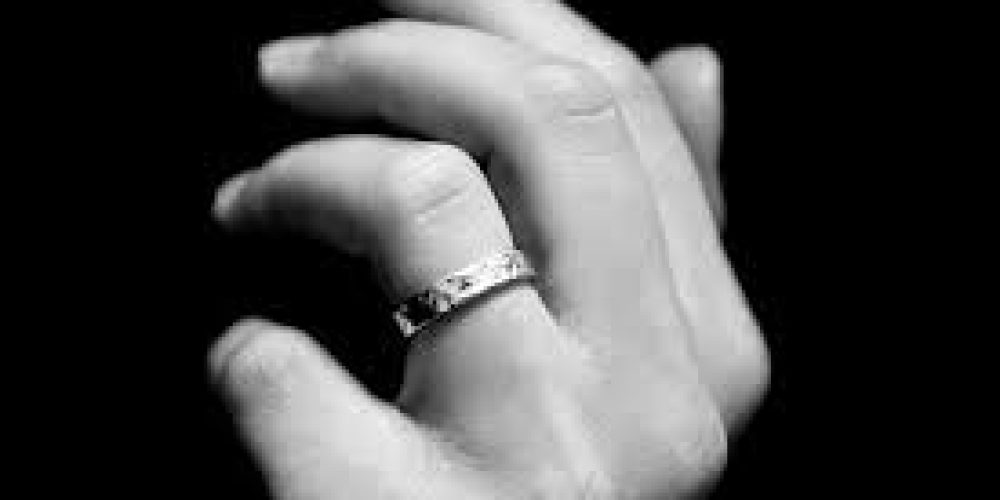 Black Beauty: The Timeless Appeal of Men’s Wedding Bands